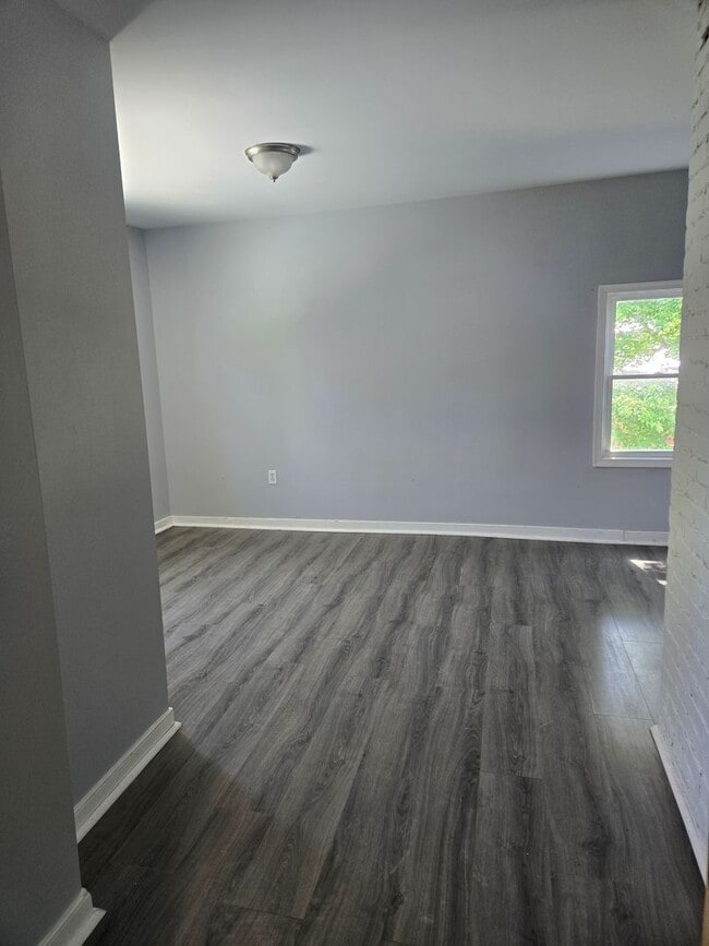 Photo - Beautiful reconstructed 4 bedroom