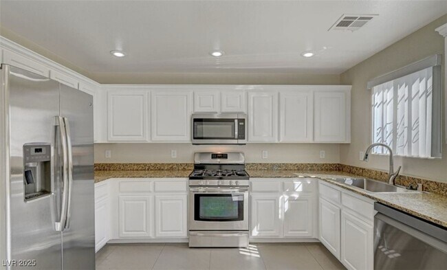 Photo - 5733 Rose Tiara Dr