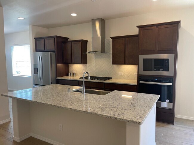 Photo - 5469 Osha Spg St