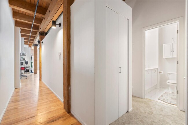 Photo - 728 W Jackson Blvd Unit 317