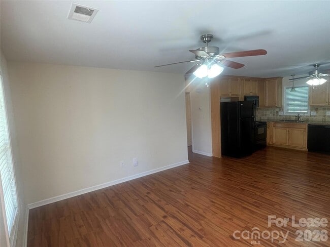 Photo - 3791 Lee Moore Rd
