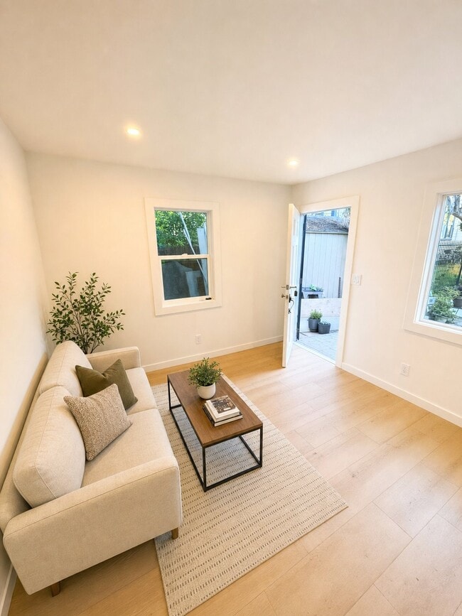 Photo - 2610 Fulton St Unit 2