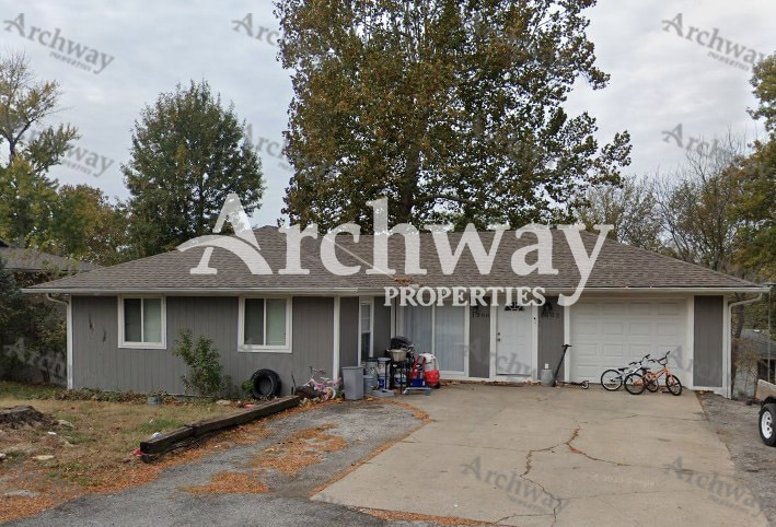 Photo - 1300 N 64 St House