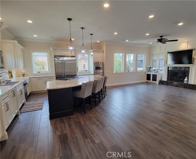 352 Hazel Dr