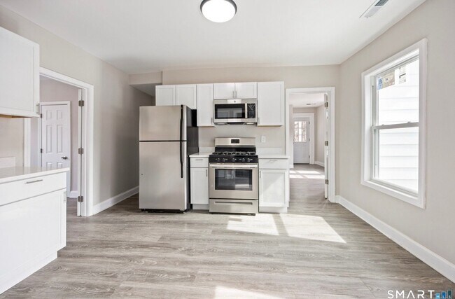 Photo - 465 Washington Ave Unit # 2