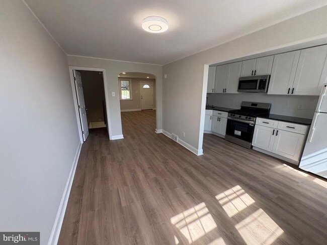 Photo - 5240 Fairhaven Rd