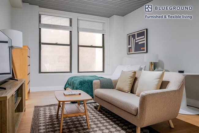 Building Photo - 44 Bromfield St Unit SI FL5-ID1302