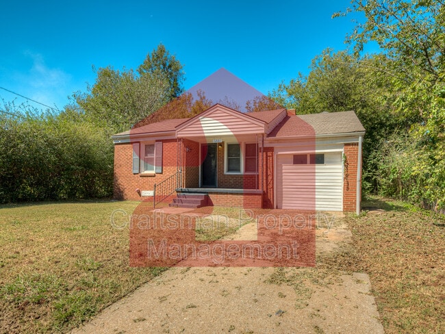 Photo - 1201 Carverdale Dr