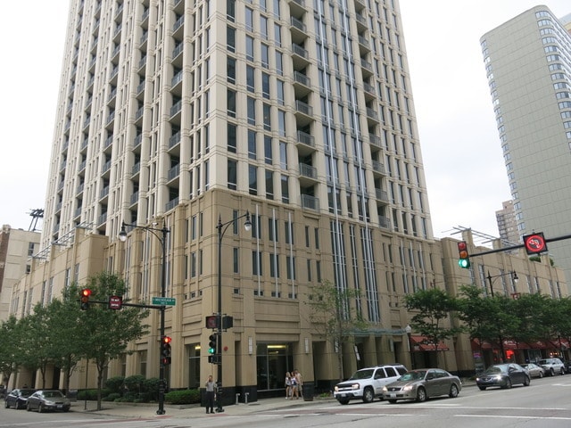 Building Photo - 1234/1250 S Michigan Ave Unit 2003 Rental