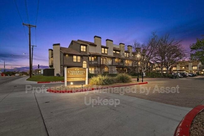 Building Photo - 4800 Northway Dr Unit 6C - 1