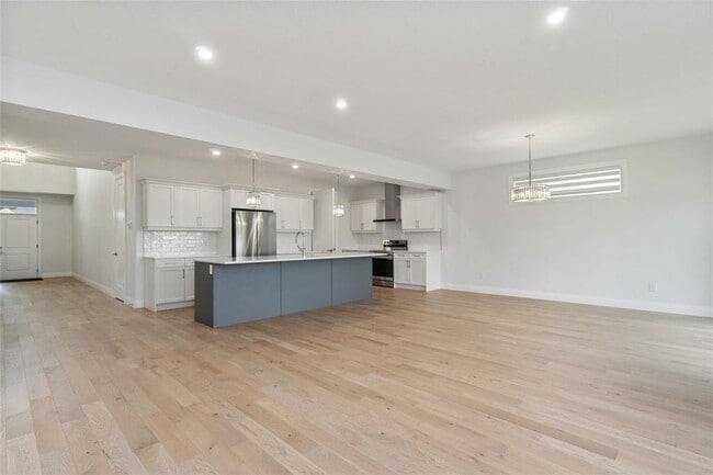 Photo - 608 Sweetbay Cres Unité Room 3