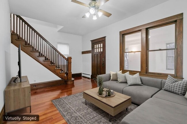 Photo - 1826 Franklin Ave SE