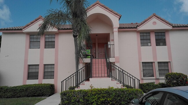 Building Photo - 3180 Leewood Terrace Unit L108
