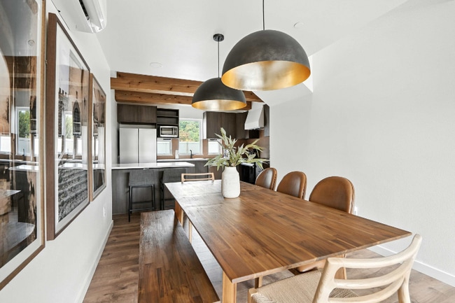 Photo - 925 NE 23rd Ave