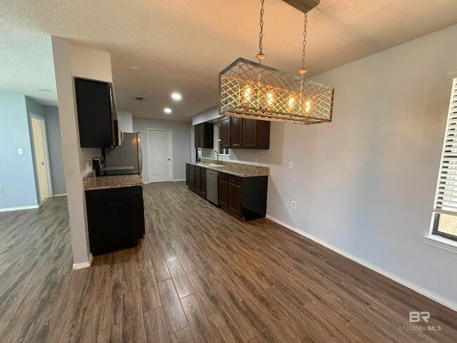 Photo - 523 W Amanda Ave