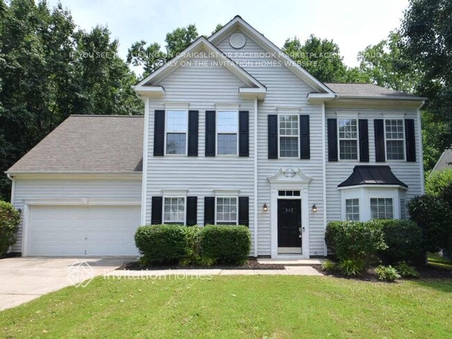 Photo - 213 Gabriel Dr House
