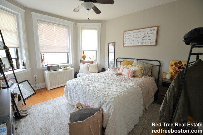 Photo - 2 Sutherland Rd Unit 1