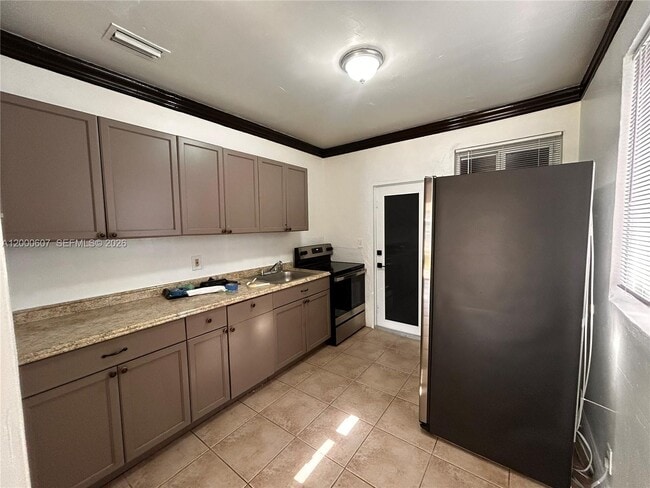 Photo - 1354 NW 69th St