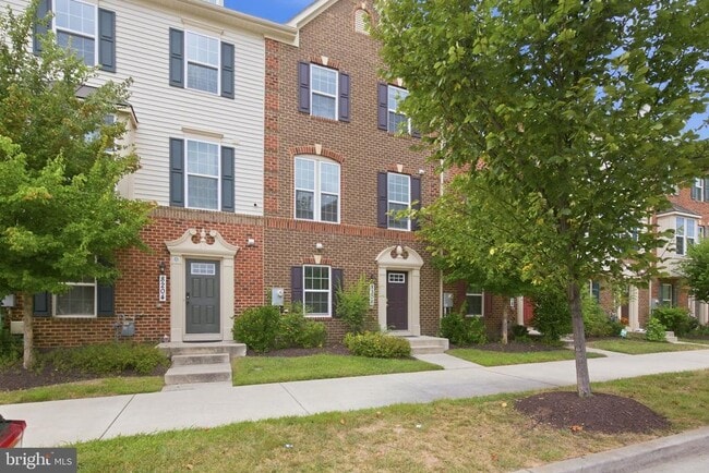 8206 Greenbelt Station Pkwy