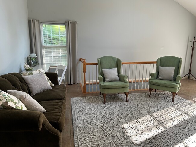 Building Photo - 807 Elk Mills Rd