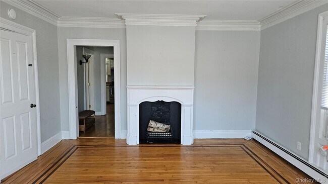 Photo - 192 Main St Unit 1