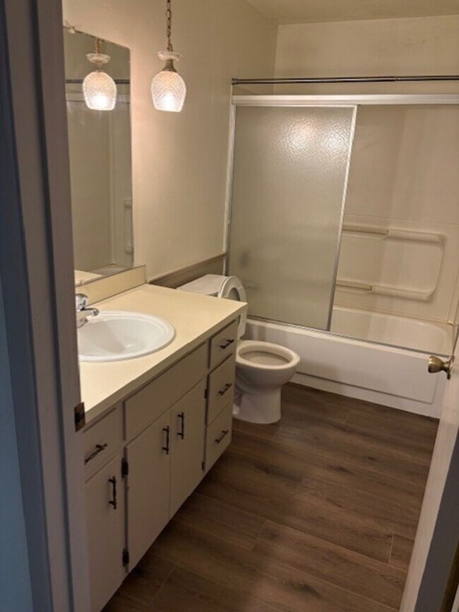 Photo - New paint and flooring