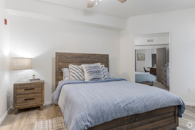2BR, 2BA - 1,028SF - Second Bedroom