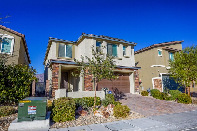 Beautiful North Las Vegas Pool Home With 1... - Beautiful North Las Vegas Pool Home With 1...