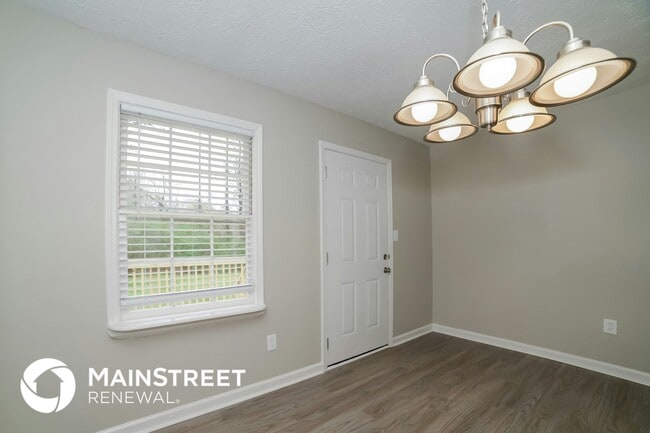 Photo - 125 Longview Rd