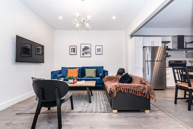 Photo - 4006 Rue Hochelaga Unit ID1061558P