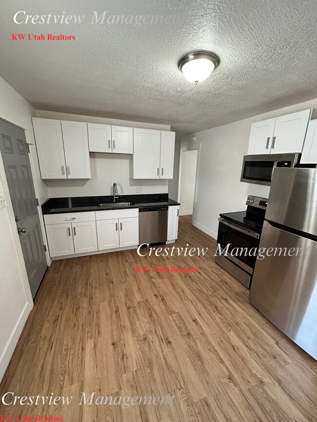 Photo - Lambourne Duplex Unit B