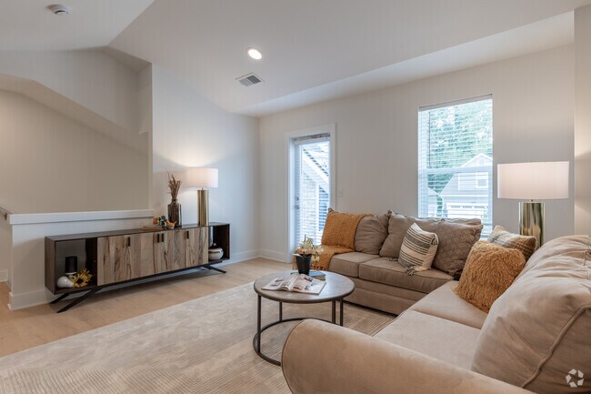 2BR, 2BA - 1400SF - Living Room