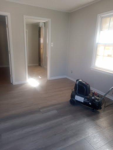 Photo - 1971 Beech Ave