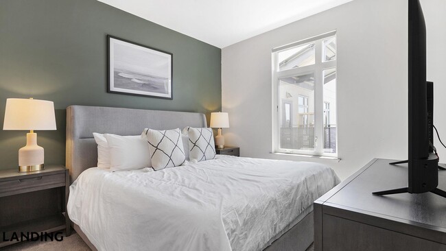 Building Photo - 5219 Rogers Rd