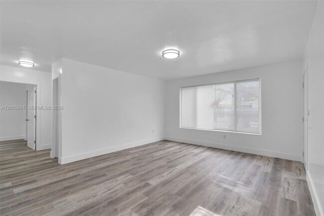 Photo - 265 NE 55th Terrace Unidad 1