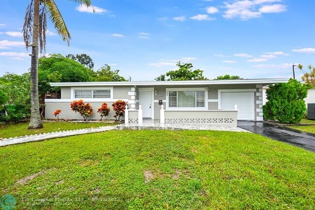 Photo - 6690 NW 30th St