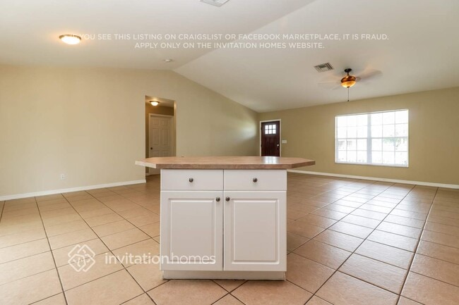 Photo - 3322 Oasis Blvd