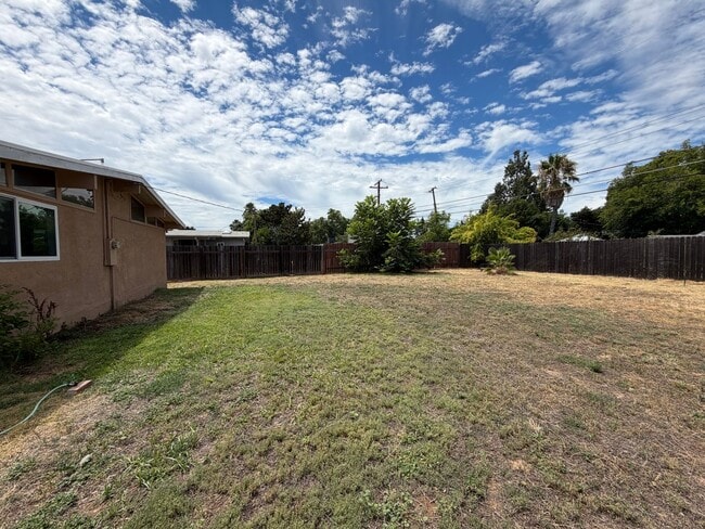 Photo - Cute 3 bedroom house in