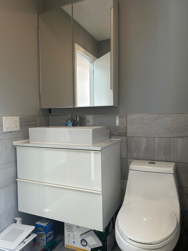 Photo - 4608 Grand Ave