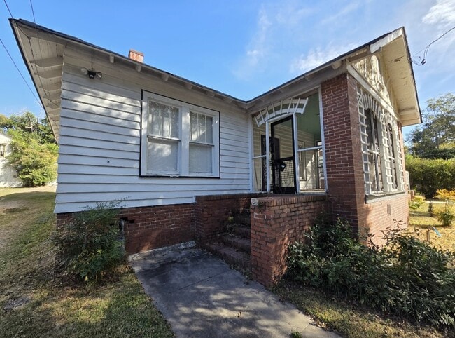 Photo - 1182 Brentwood Ave