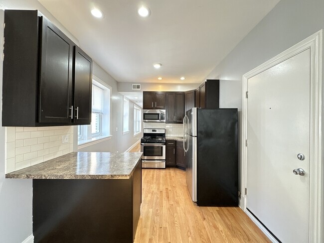 Photo - 4452 N Sheridan Rd Unit M08H