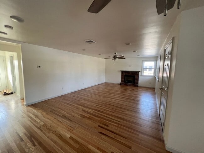 Photo - 3 Bedroom 3 Bath House Rental with Basement, Back Yard, and more!