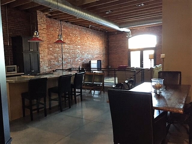 Photo - Autolofts Unidad A