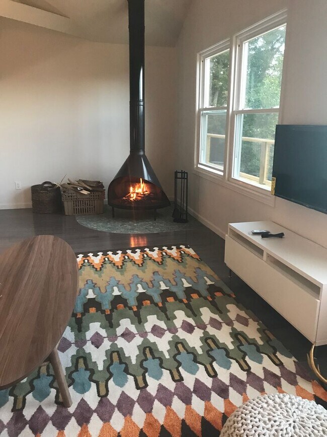 Photo - Secluded Furnished Rental-Asheville