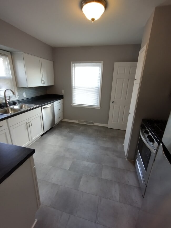 Photo - 5813 New York Ave