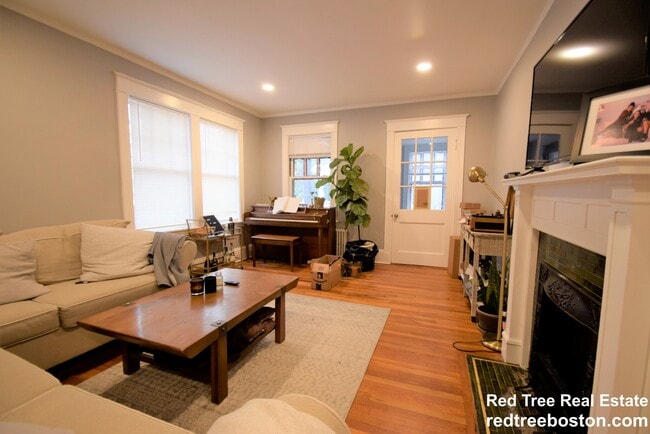 Photo - 235 Chestnut Hill Ave Unit 1