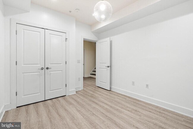 Photo - 1649 E Eyre St