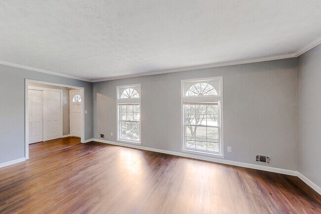 Photo - 5338 Oshea Ln