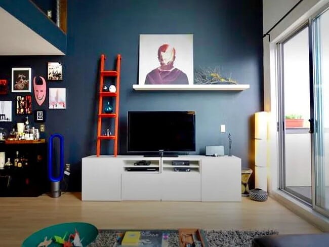 Building Photo - "Chic Urban Retreat: Spacious 1-Bedroom Apartment in the Heart of San Diego – 750 Sq Ft of Comfort!"
