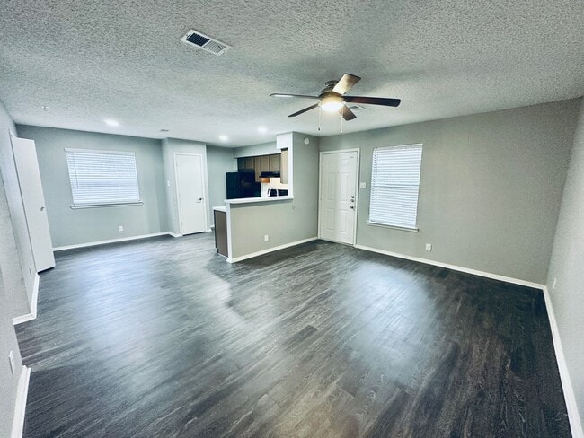 Photo - 5507 Rose Hill Cir Unit B